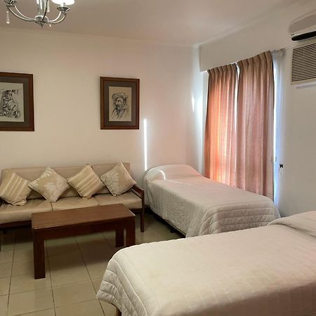 Julio Cesar Hotel Posadas Εξωτερικό φωτογραφία