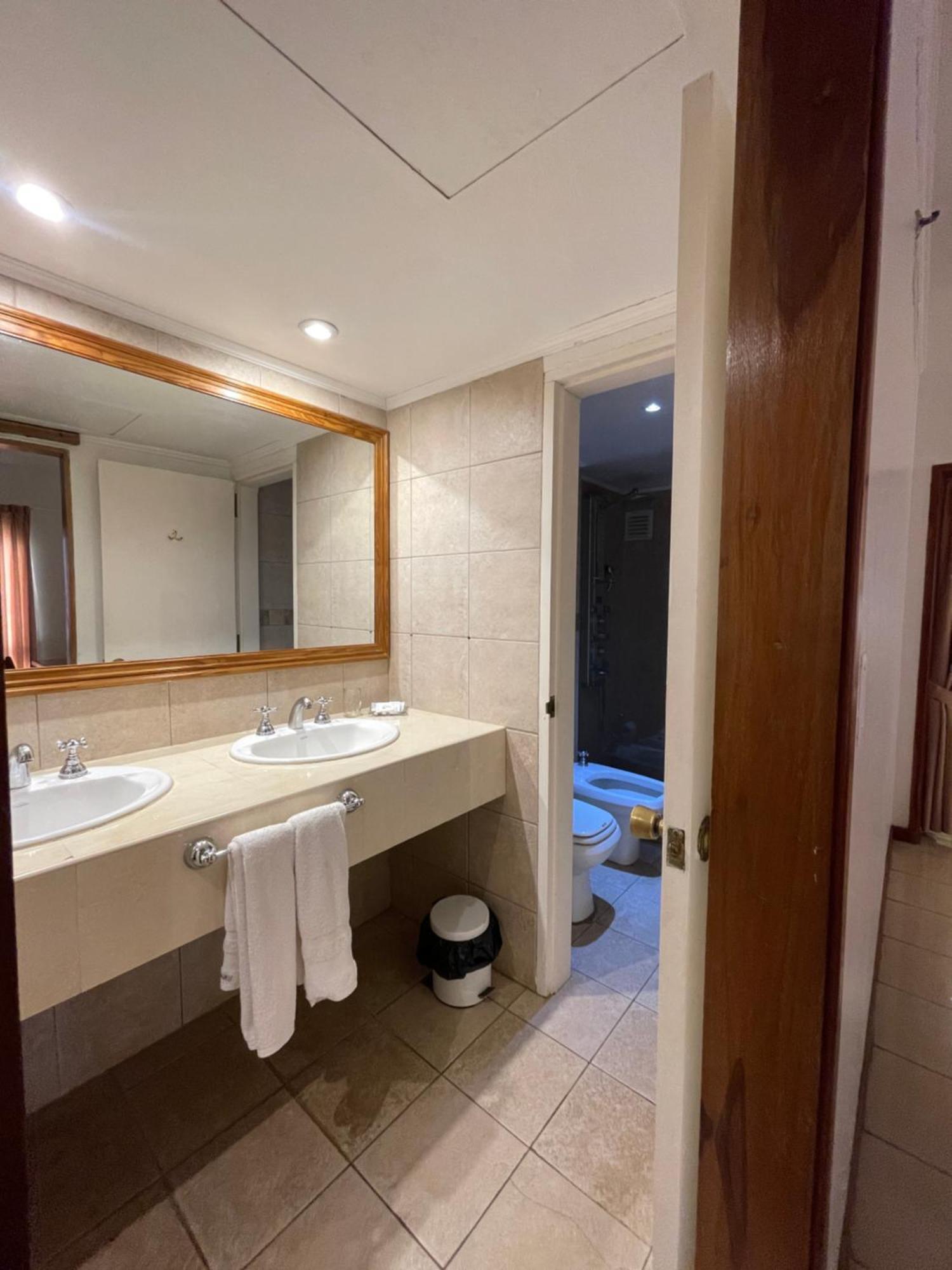 Julio Cesar Hotel Posadas Εξωτερικό φωτογραφία