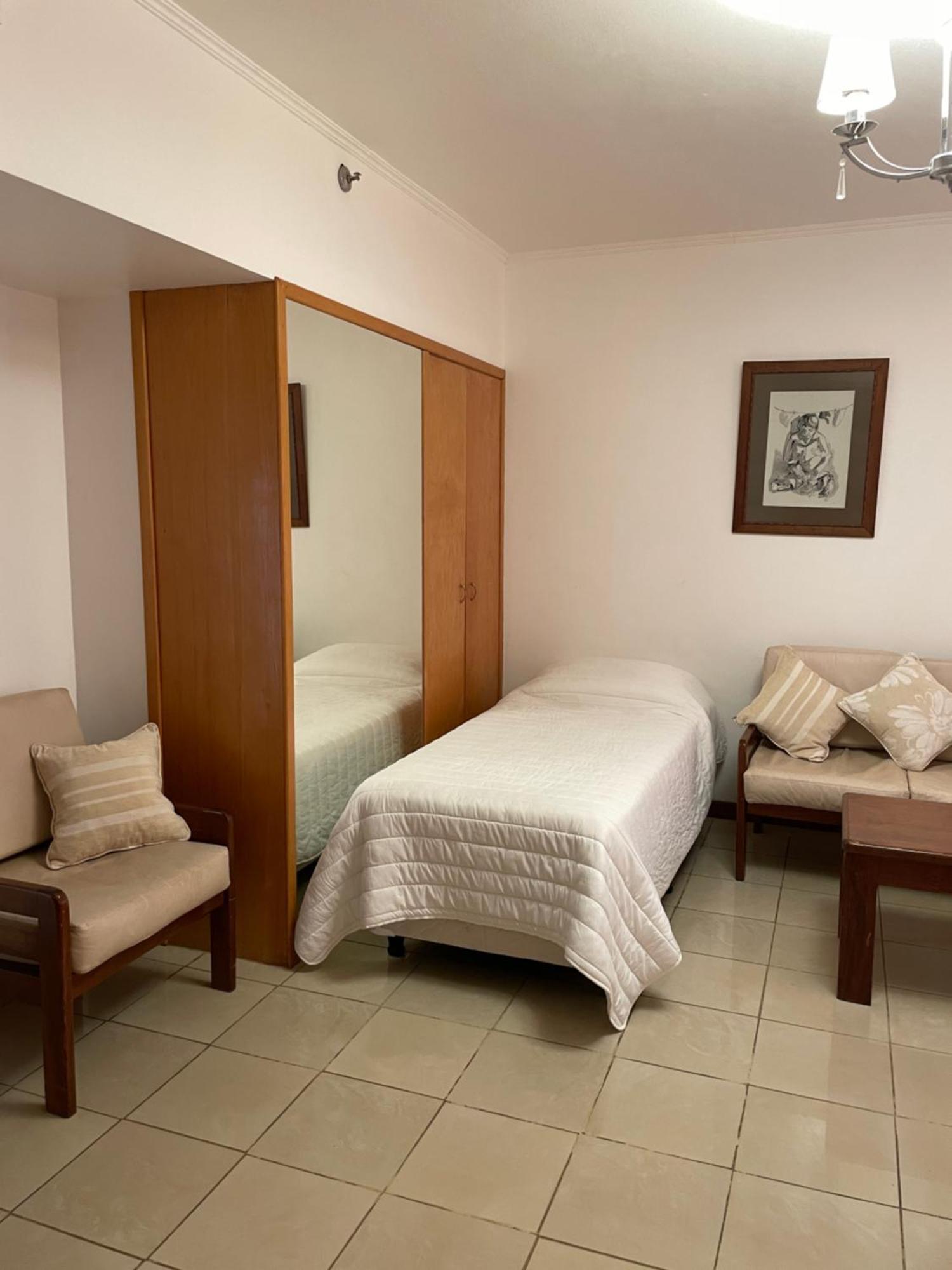 Julio Cesar Hotel Posadas Εξωτερικό φωτογραφία